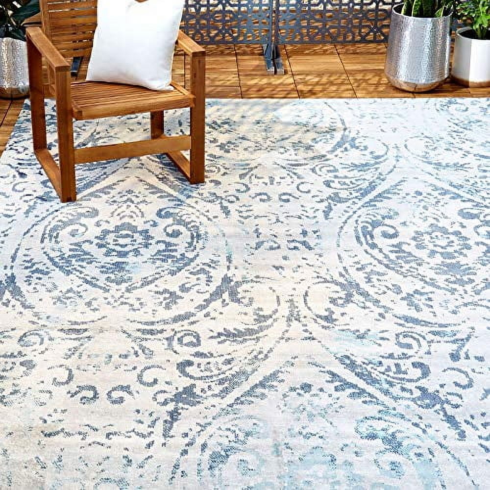 Ivory and Blue Medallion Synthetic Indoor/Outdoor Area Rug
