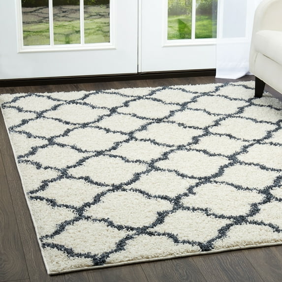 Nicole Miller New York Synergy Elm Area Rug