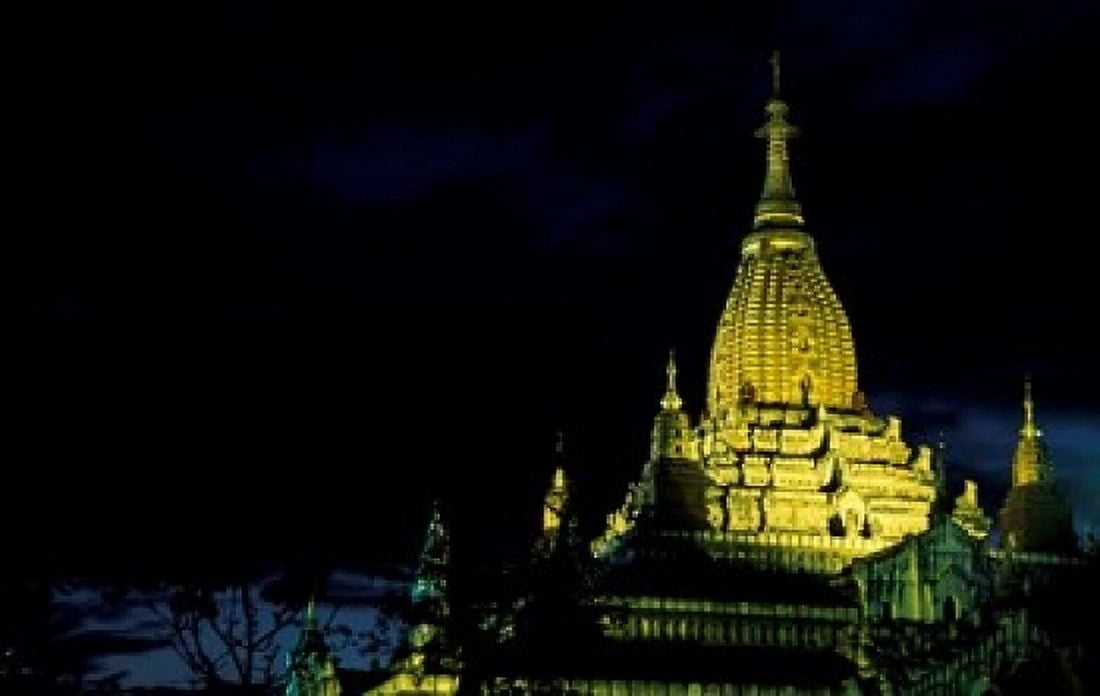 Night View of Ananda Pahto Myanmar Canvas Art - Keren Su DanitaDelimont (18 x 11)
