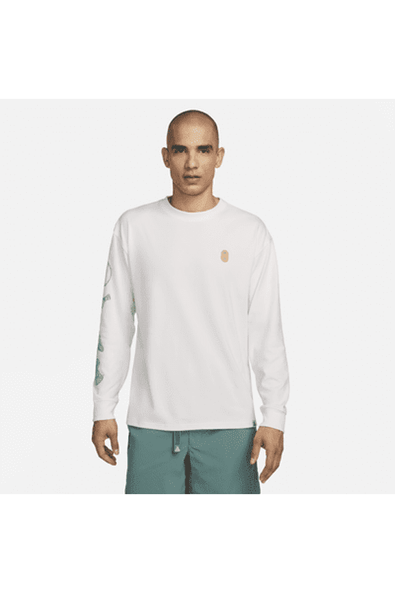 ACG \ Color: Summit White Size: 2XL