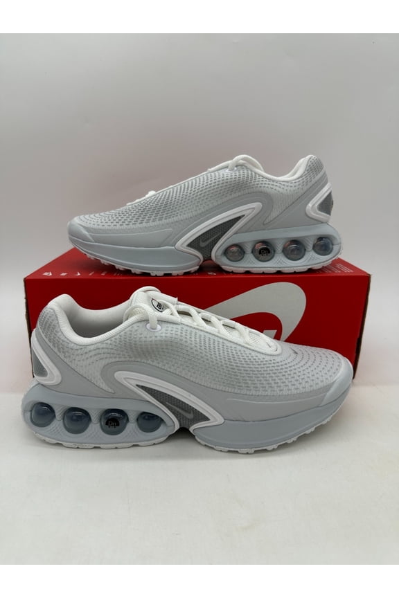 Air Max DN Women's Size 9.5 Men's size 8 Silver Athletic Shoes FJ3145 100