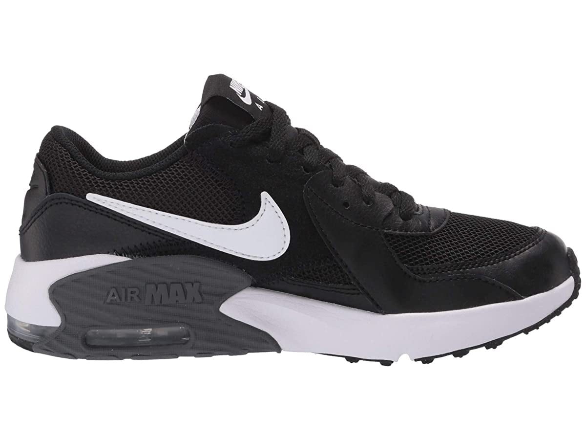 nike air max black size 5.5