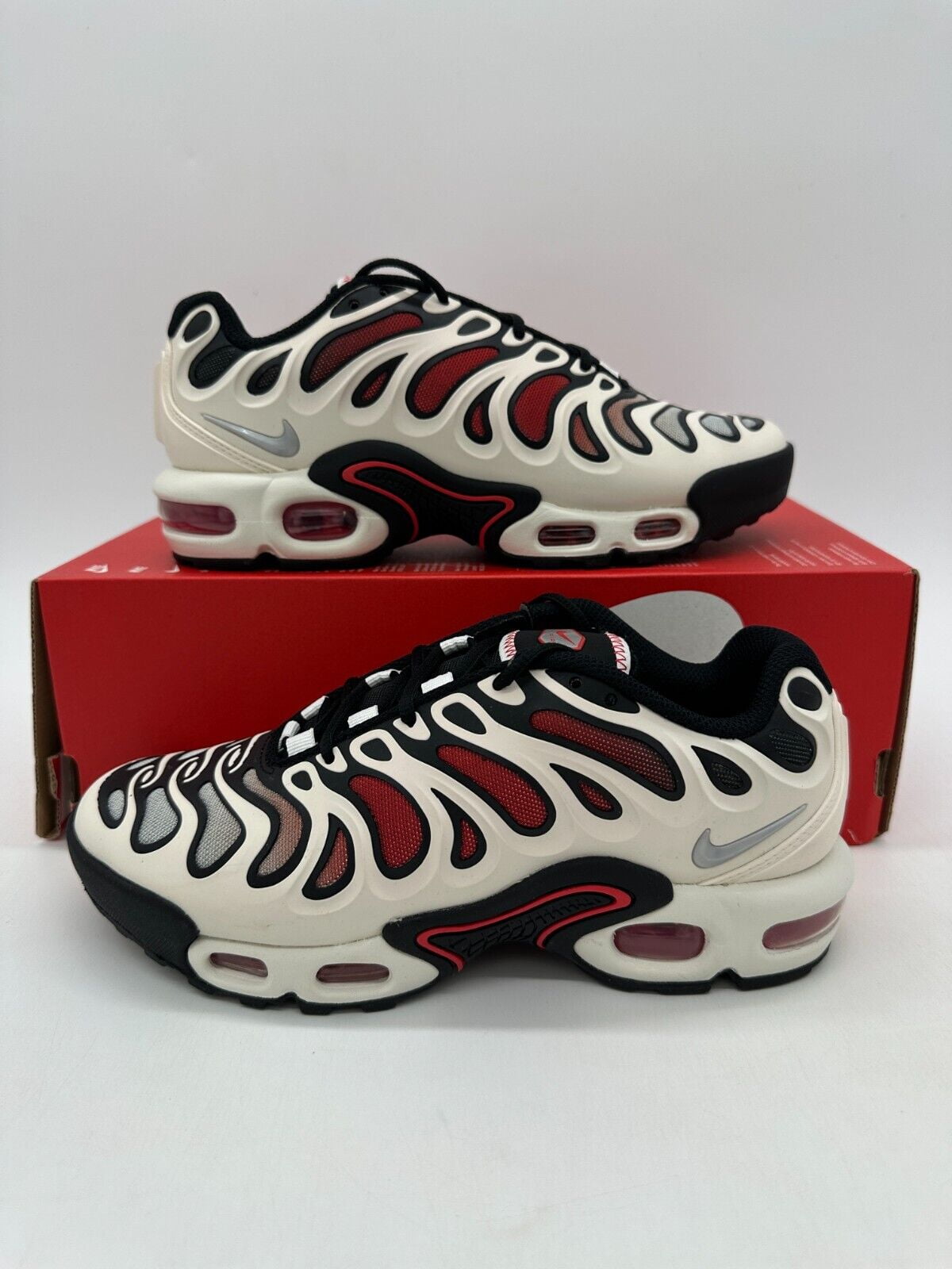 Nike Air Max Plus Drift Women's Size White Red nby Athletic
