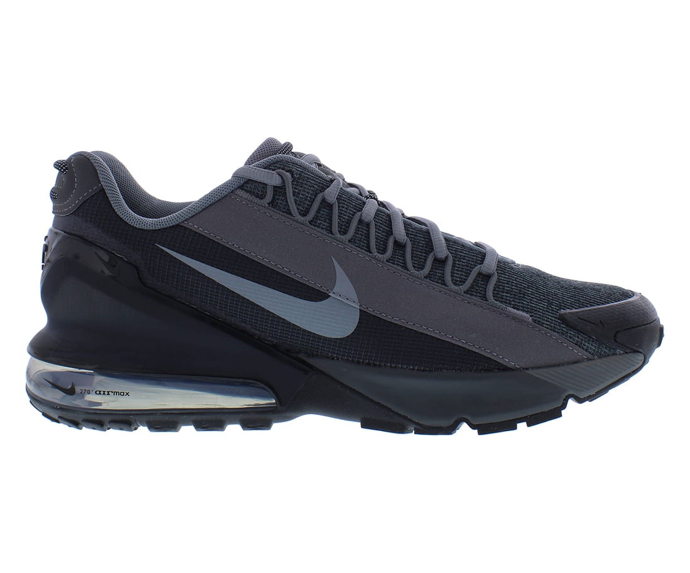 靴 Nike Air Max Plus Drift \"Triple Black\" Nike Air Max Plus Drift sneakers in black | ASOS