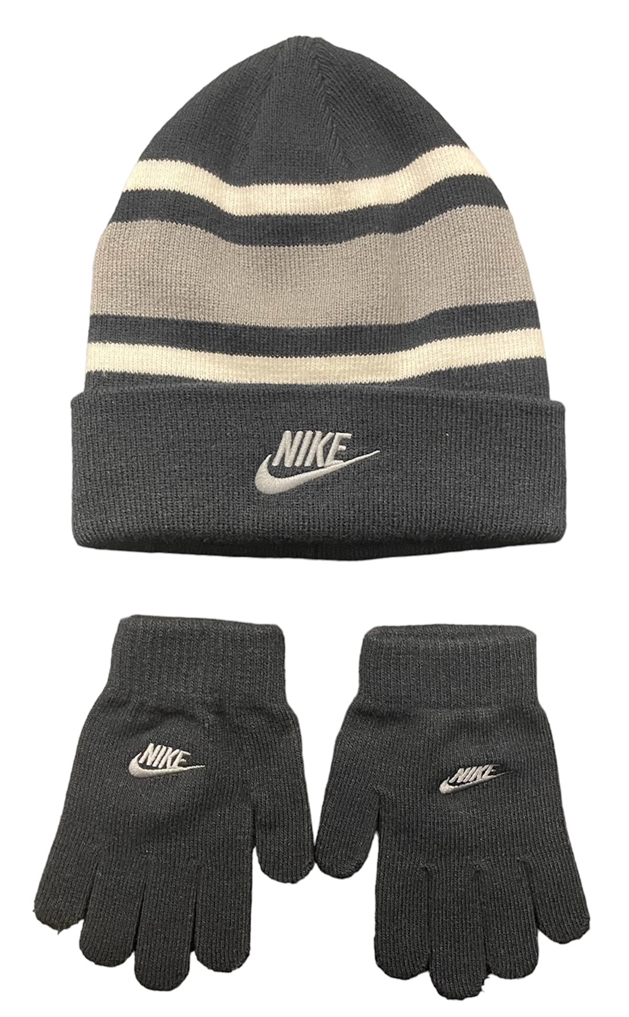 Winter hotsell nike hat