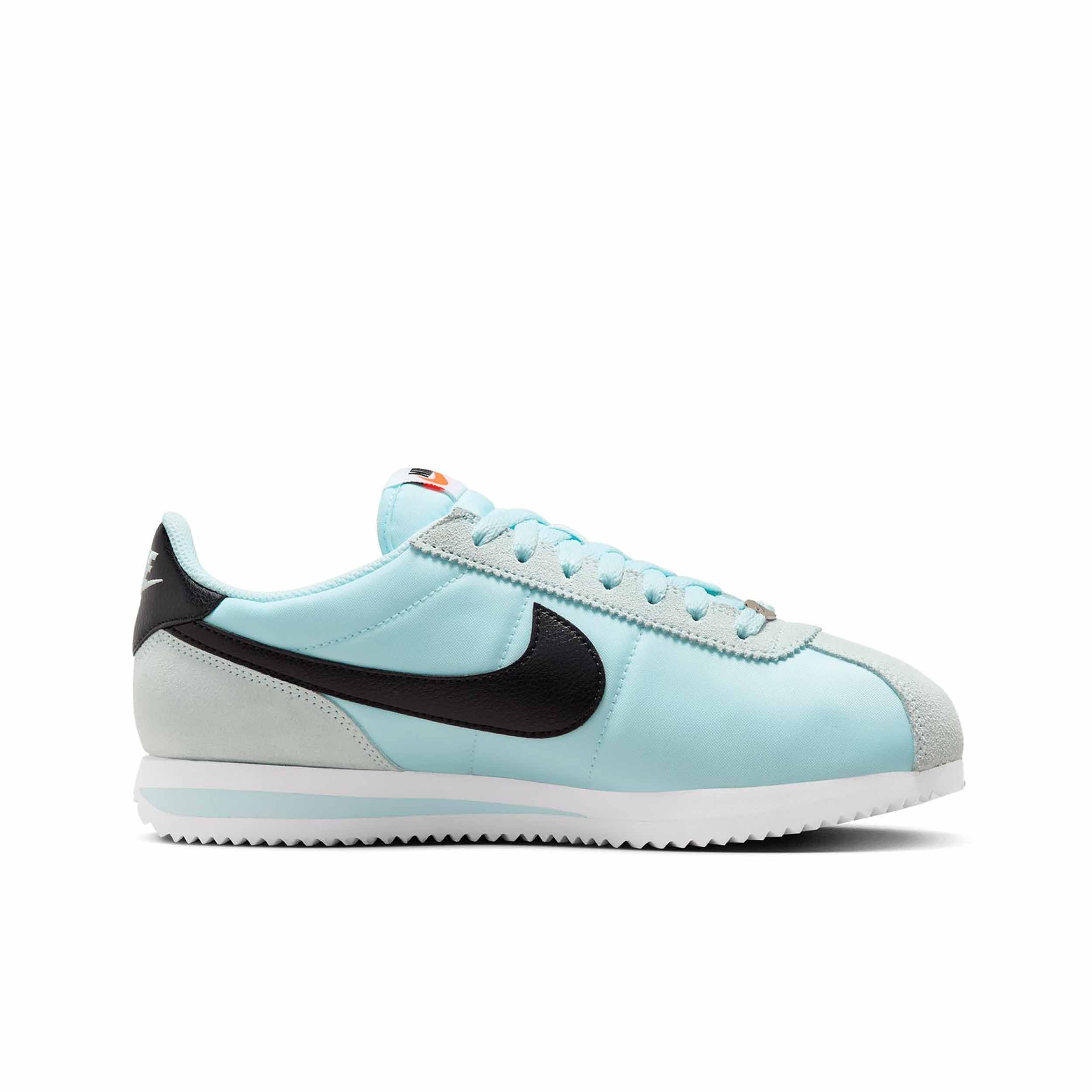 Nike Cortez Women display picture 2