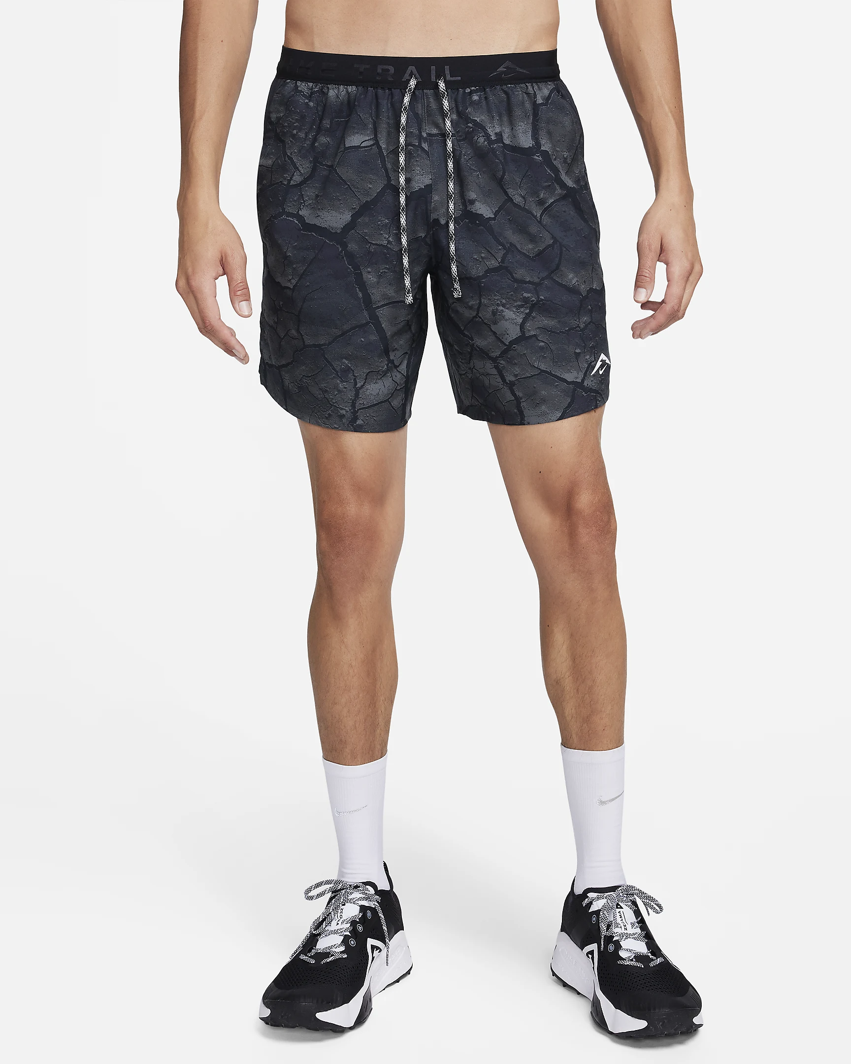 Nike running shorts mens large discount