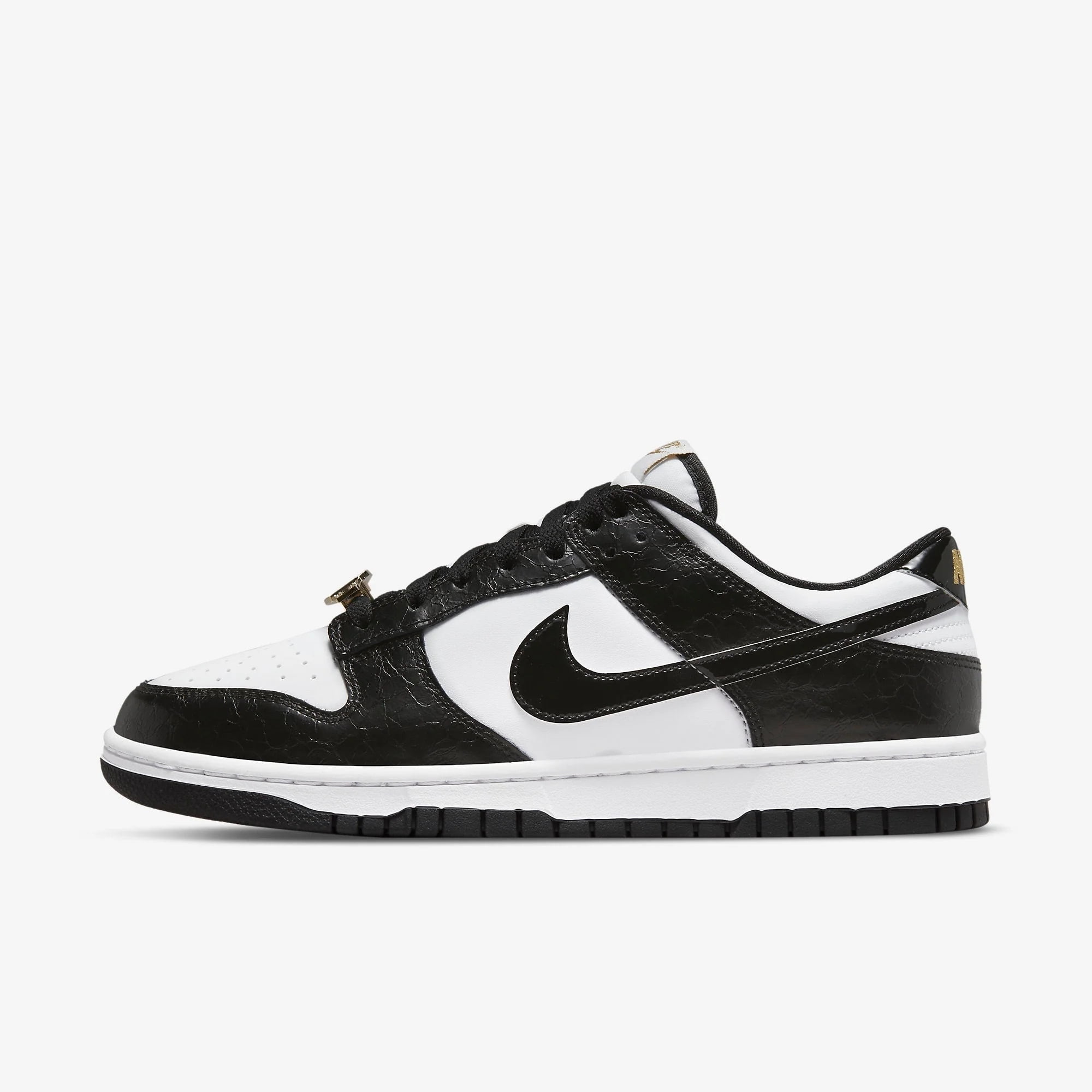 Nike-Dunk-Low-Retro-Se-Mens-