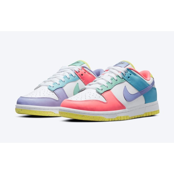 NIKE DUNK LOW (SE) EASTER NEW IN BOX