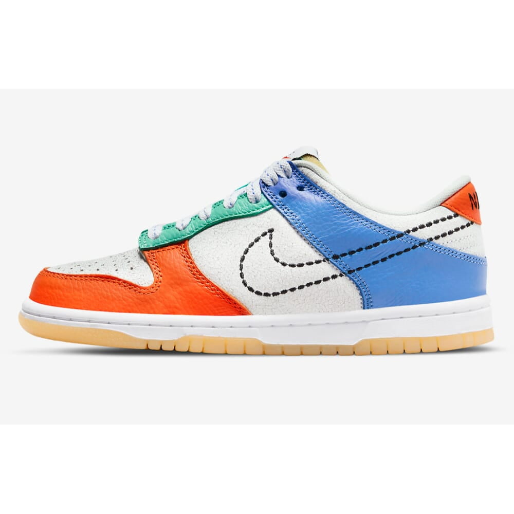 Nike Dunk Low White/BlackSafety Orange DX3363100 GradeSchool Size 4.
