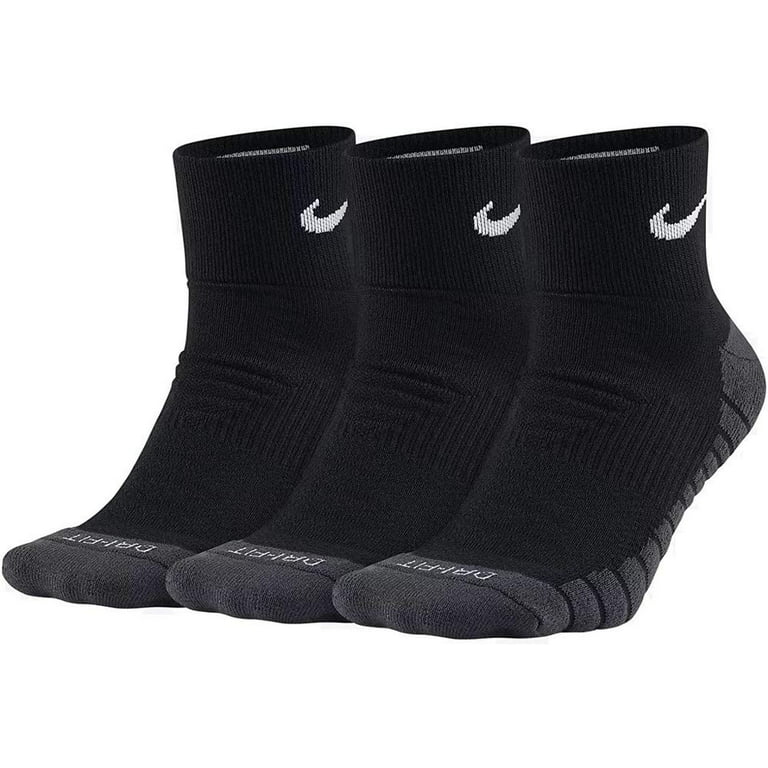 Nike Everyday Max Cushioned Ankle Socks (3 Pairs)