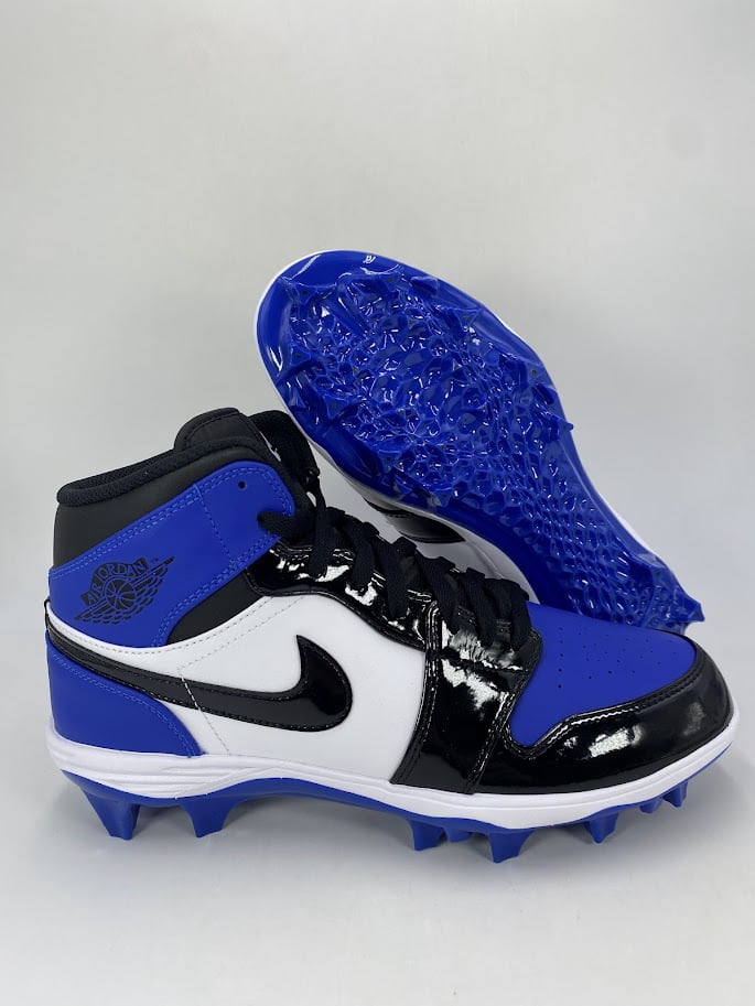 Black Blue Jordan 1 display picture 2