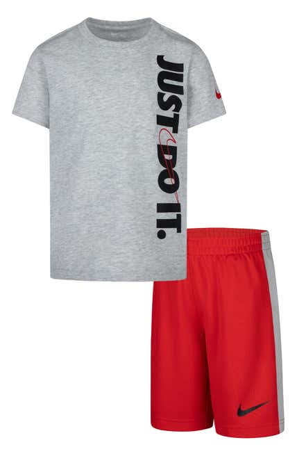 nike just do it ensemble
