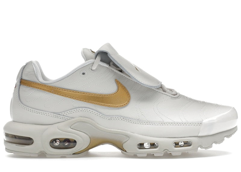 Nike Men's Air Max Plus Tiempo Metallic Gold Shoes, from StockX ...