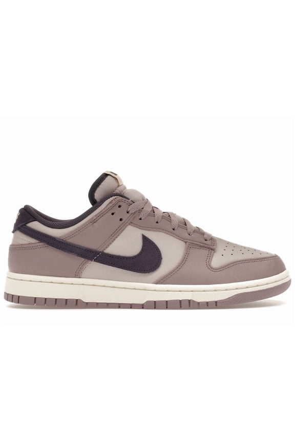 Men's Dunk Low SE Light Violet Ore Shoes, from StockX