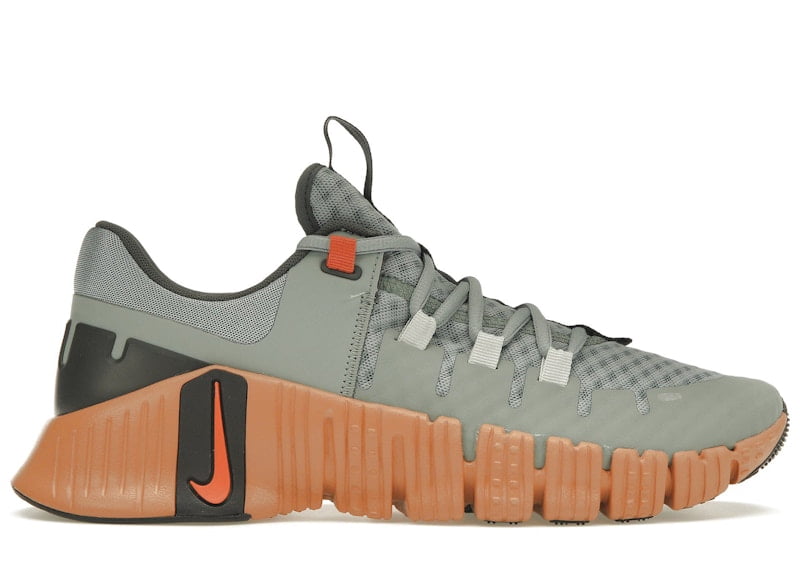 Nike Men's Free Metcon 5 Mica Green Campfire Orange Shoes, from StockX
