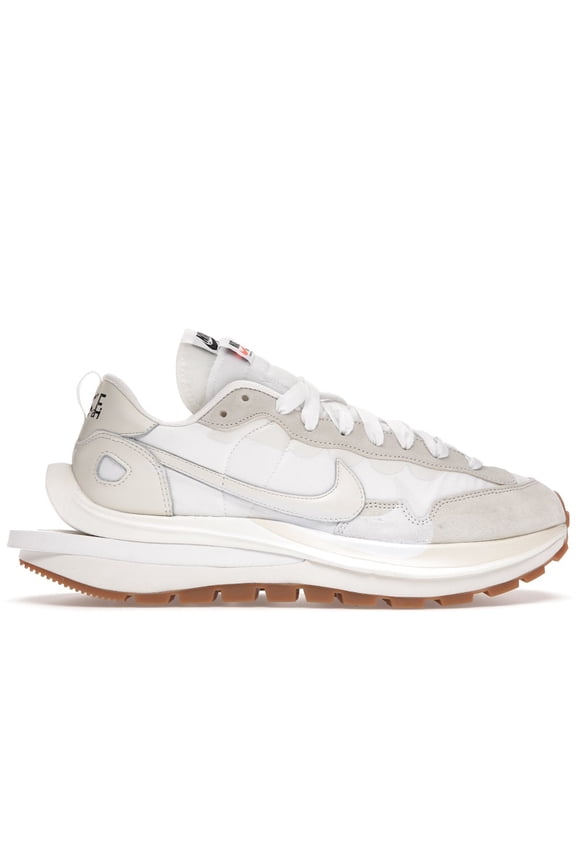 Men's Vaporwaffle sacai Sail Gum Running Shoes, from StockX