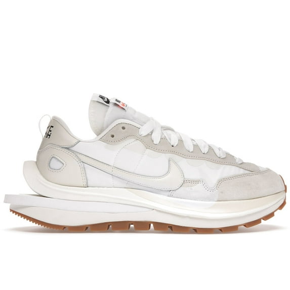 Nike Men's Vaporwaffle sacai Sail Gum Running Shoes, from StockX