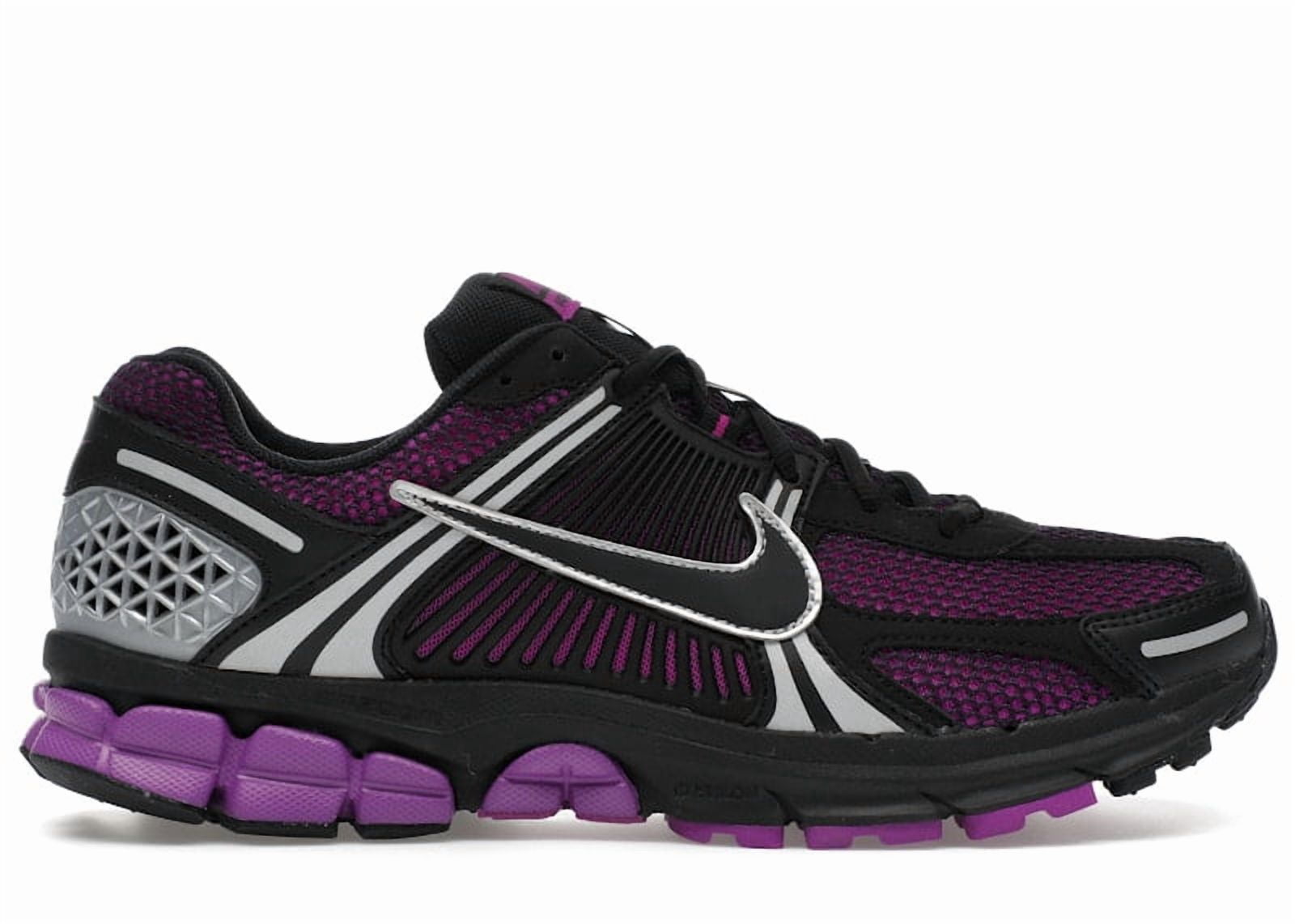 Nike-Men-s-Zoom-Vomero-5-Black