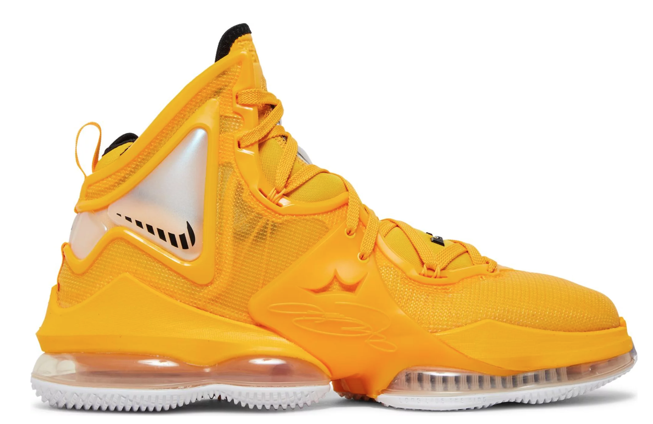 Nike Mens LeBron 19 Basketball Shoes (8) - image 1 of 5