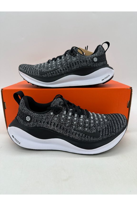 ReactX Infinity Run 4 Women's Size 8 Black White Athletic Shoes DR2670 003