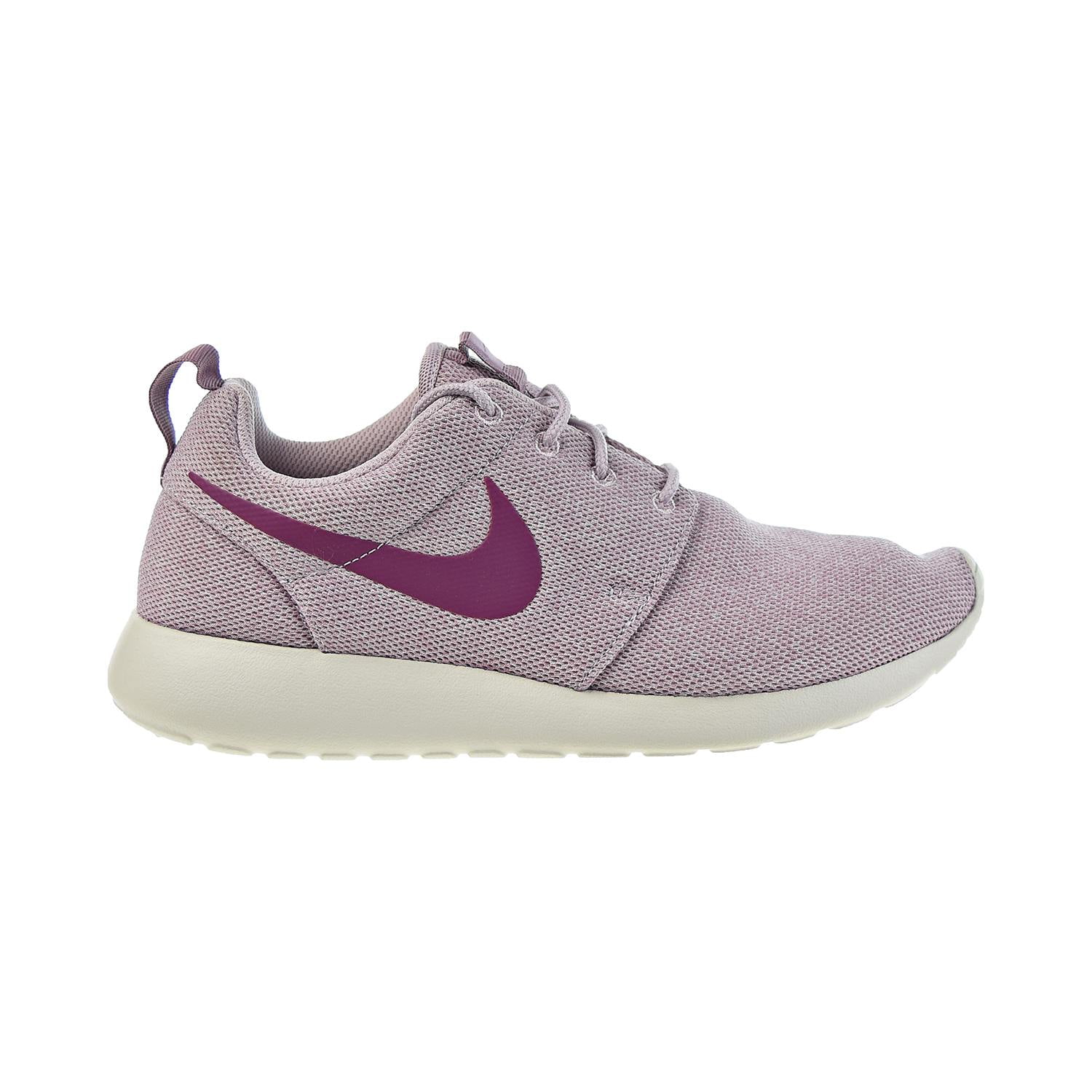nike roshe purple