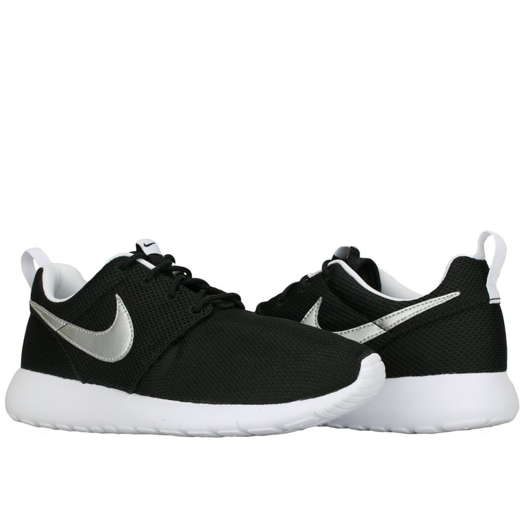 Nike Roshe Run School Running Shoe (Black/Silver/White) (6.5 US Big Kid) - Walmart.com