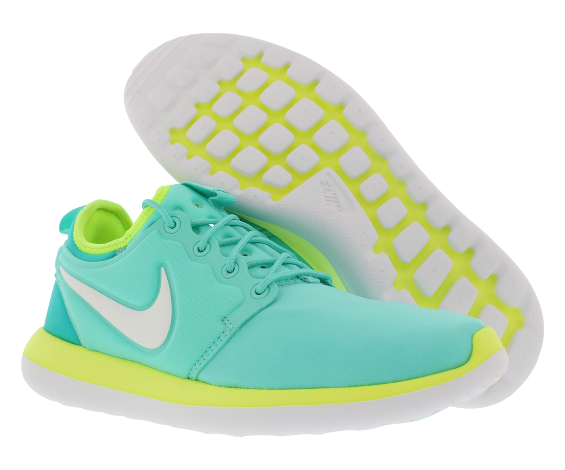 Nike Roshe Two (Gs) Junior's Shoes - image 1 of 4