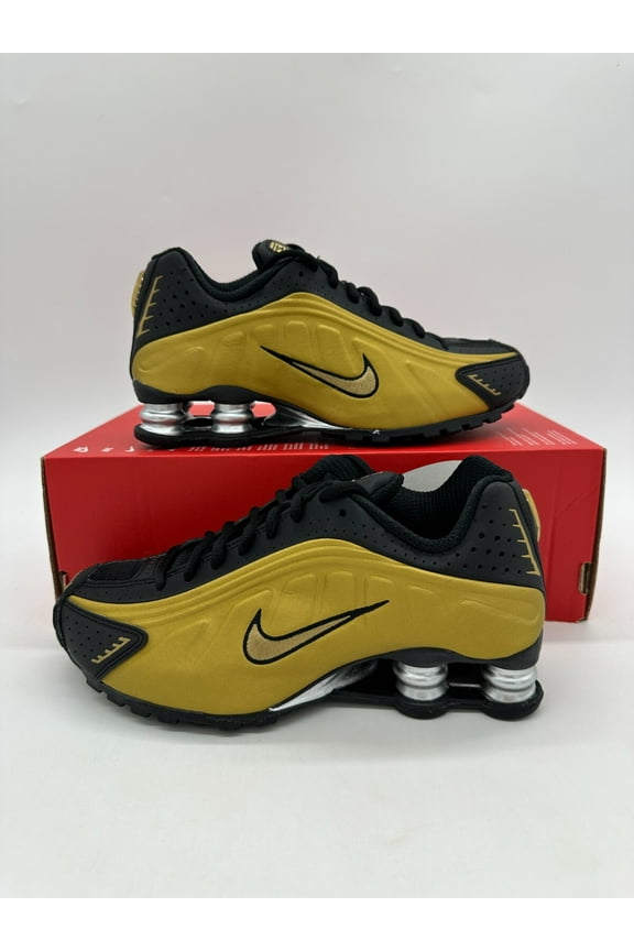 Shox R4 Women's Size 6.5 Gold Black Running Athletic nby Shoes AR3565 005