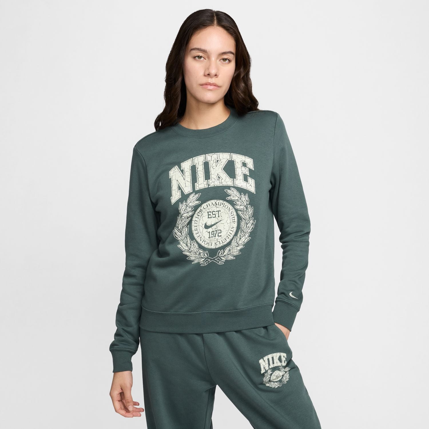 Nike Sportswear Club Fleece Women s Crew Neck Sweatshirt Color Vintage Green Size S