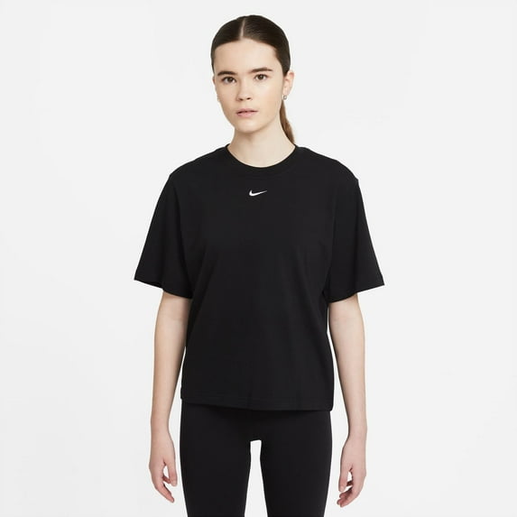 Nike Sportswear Essential Women's Boxy T-Shirt Color: Black/White Size: L