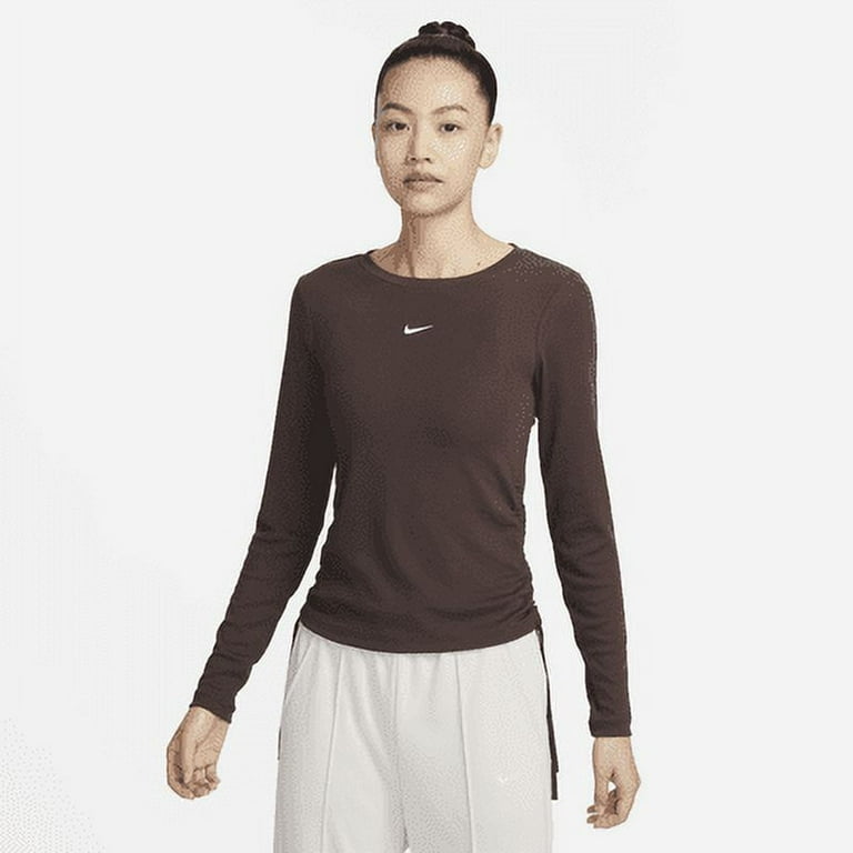 Women's nike sportswear essential crop long sleeve top hotsell