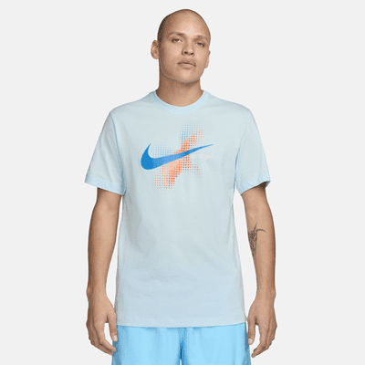 Nike Sportswear Men's T-Shirt Color: Glacier Blue Size: S