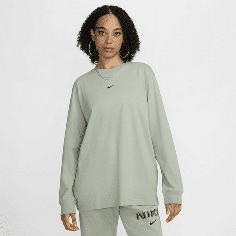 Nike Sportswear Women's Loose Long-Sleeve T-Shirt Color: Jade - Main Image
