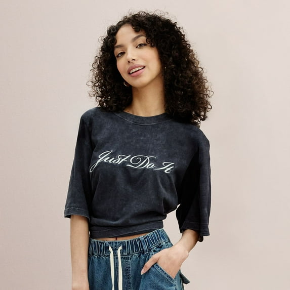 Women's Nike Sportswear "Just Do It" Embroidered Stonewash Graphic Tee Color: Black Size: X LARGE