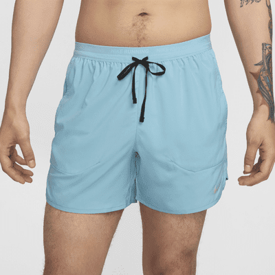 Nike Stride Men's Dri-FIT 5\ Color: Denim Turquoise/Black Size: 2XL