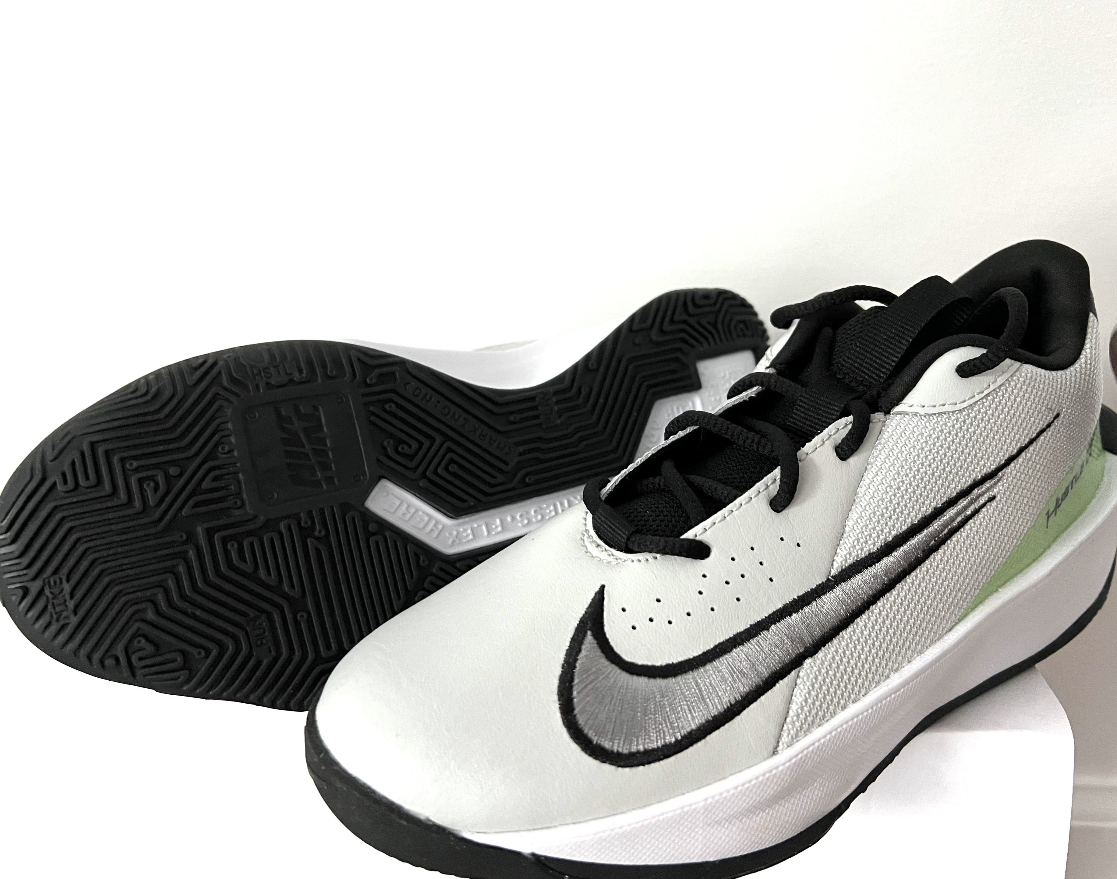 Nike hustle quick mens cheap