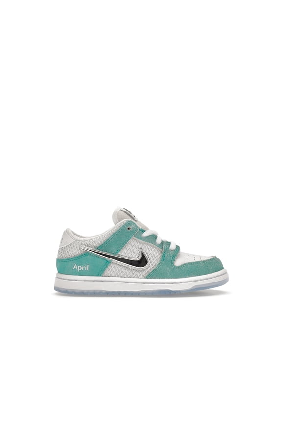Toddler's SB Dunk Low April Skateboards Skateboarding Shoes, from StockX