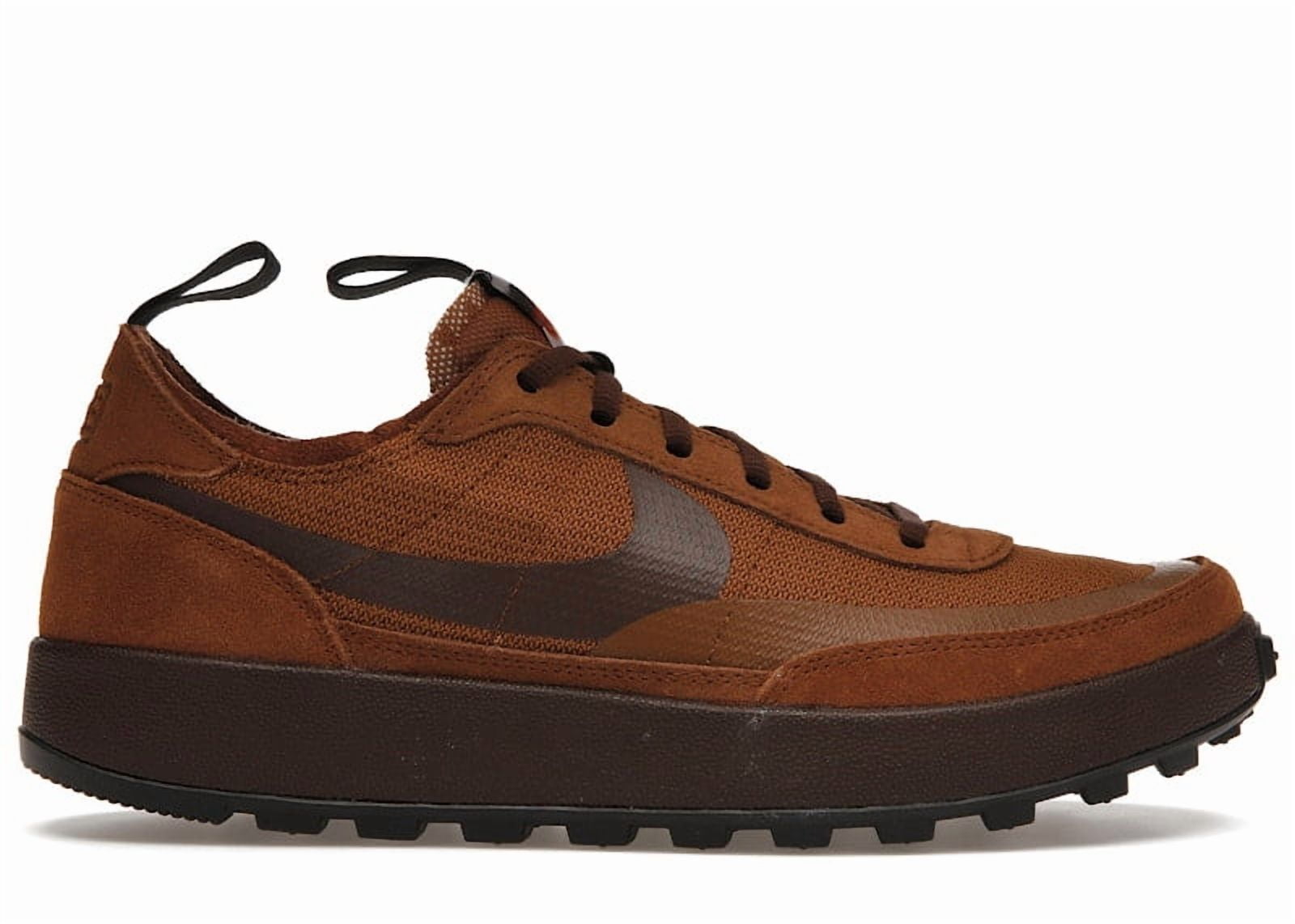 Nike Unisex Craft General Purpose Shoe Tom Sachs Field Brown
