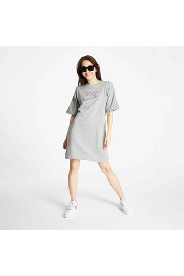 Nike Womens Dresses in Womens Clothing
