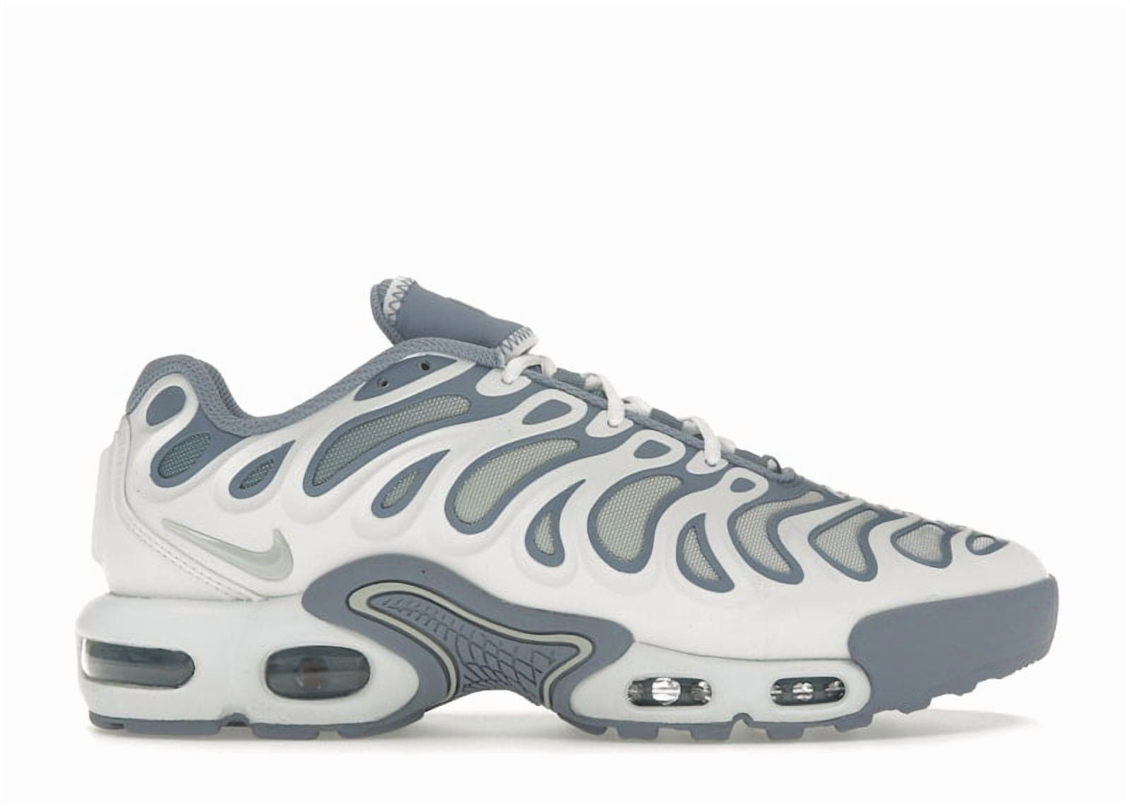 women's nike air max invigor athletic sneakers