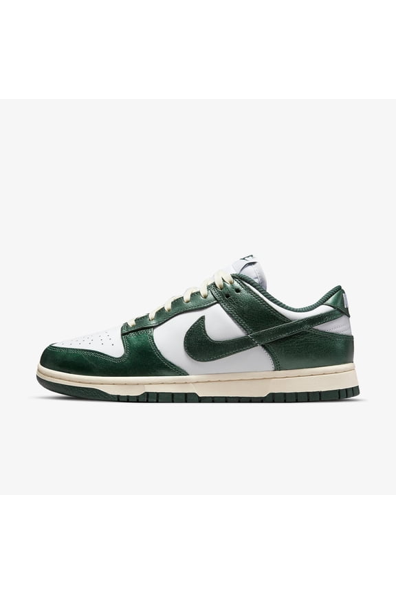Women's Dunk Low Casual Sneaker