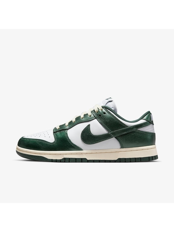 Women's Dunk Low Casual Sneaker