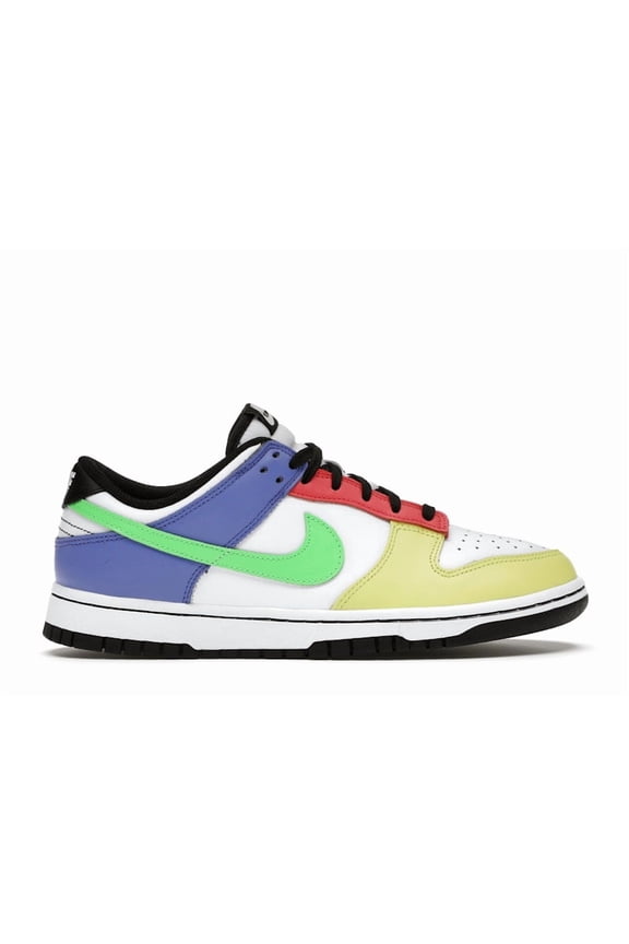 Women's Dunk Low Green Strike Shoes, from StockX