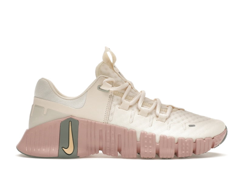 Nike Women's Free Metcon 5 Pale Ivory Ice Peach Shoes, from StockX