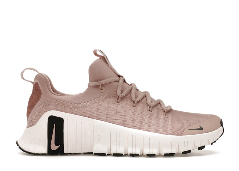 nike women's dress shoes