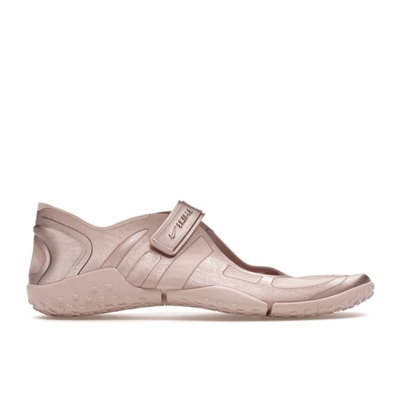 Nike Women's Rift Satin SKIMS Silt Red Sandals, from StockX