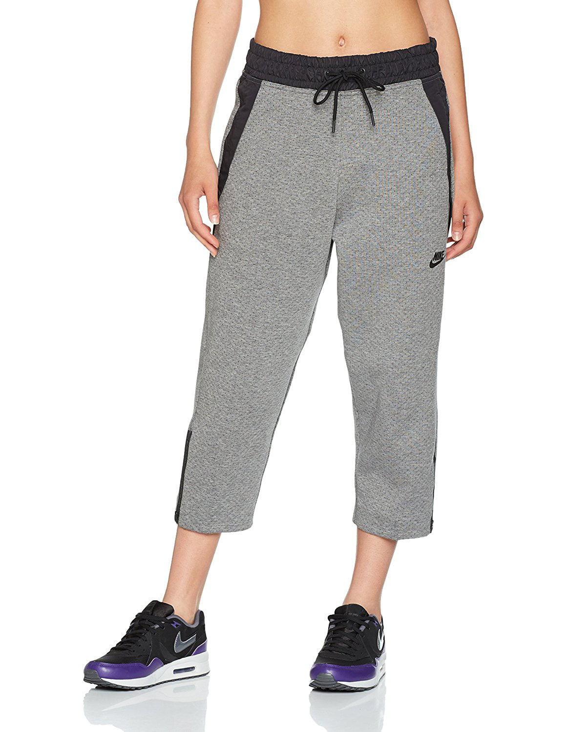 Nike Women's Sportswear Tech Pack Cropped Pants, Carbon Heather/Black, Small  