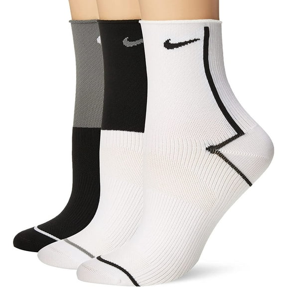 Nike Womens Everyday Plus Lightweight Training Ankle Socks 3 Pack Blackck6021-904/White Medium