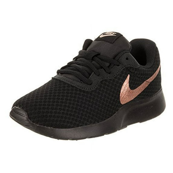 Nike Womens Tanjun Fitness Performance Sneakers